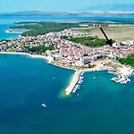 Navis דירה פובליאנה