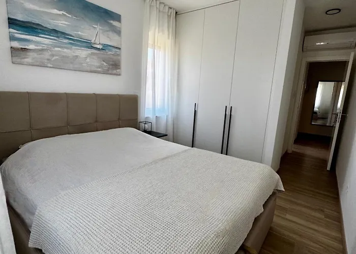 Appartement Navis Povljana